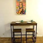 Apartment Le Joker - T2 Proche Gare - Billard - Wifi - Tv *