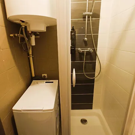 Le Joker - T2 Proche Gare - Billard - Wifi - Tv Appartement *