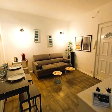 Le Joker - T2 Proche Gare - Billard - Wifi - Tv